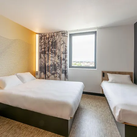 ホテル Centre Gare Saint-jean