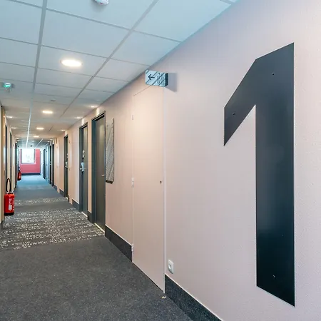 Hotell Centre Gare Saint-jean 3*
