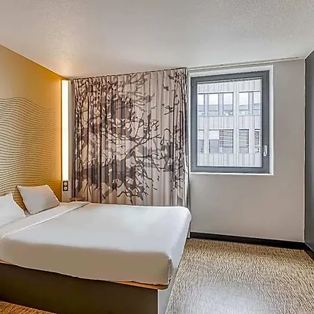 Hotel Centre Gare Saint-jean 3*