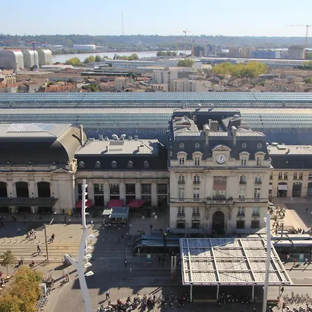 Centre Gare Saint-jean 3*