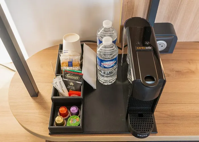 Centre Gare Saint-jean فندق 3*