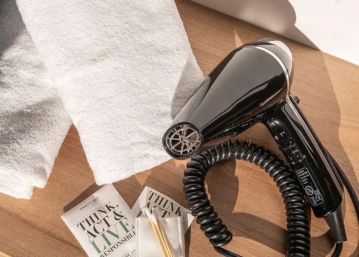 Centre Gare Saint-jean فندق