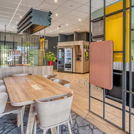 Centre Gare Saint-jean 3*