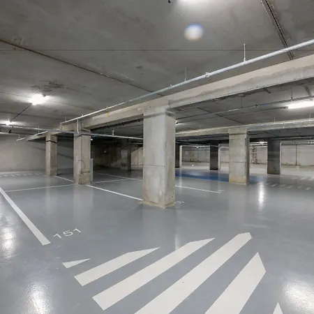 Centre Gare Saint-jean Отель 3*