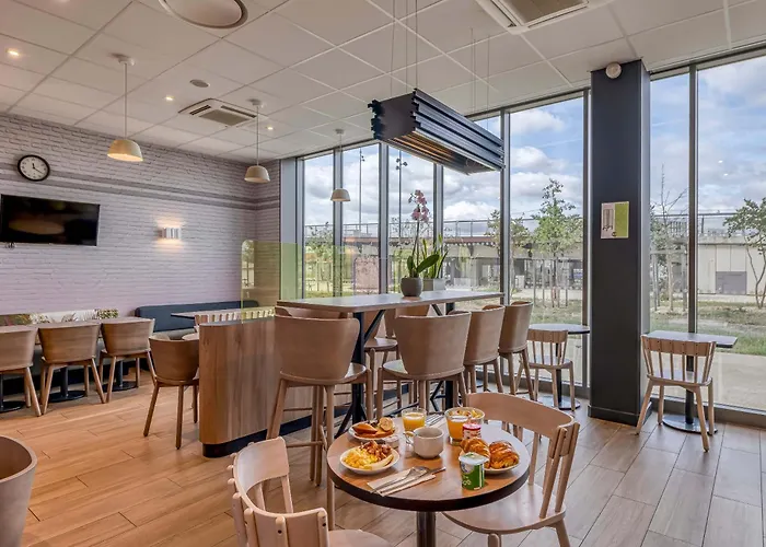 מלון Centre Gare Saint-jean בורדו