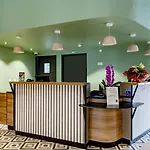 Centre Gare Saint-jean Hotel
