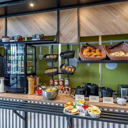 Hotel Centre Gare Saint-jean 3*