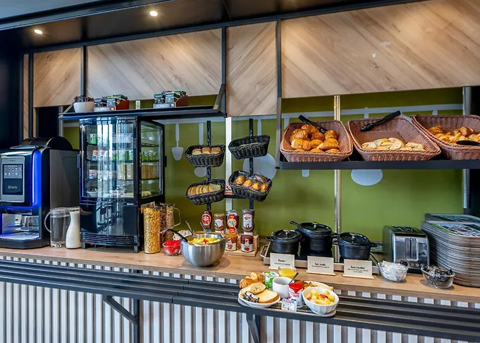 Hotel Centre Gare Saint-jean 3*